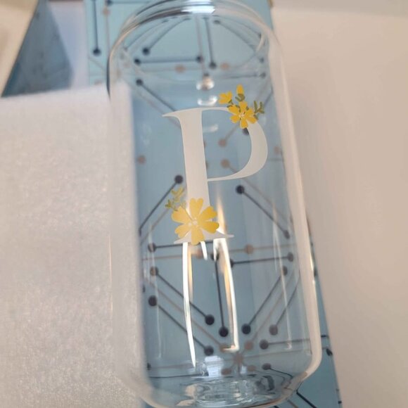 Initial Glass 16 oz Can Cup With Bamboo Lid Monogrammed Gift Letter P - Picture 3 of 4